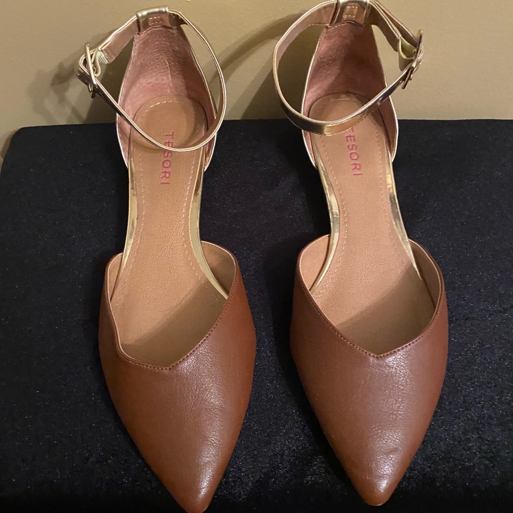 Brown/Gold two toned leather shoes